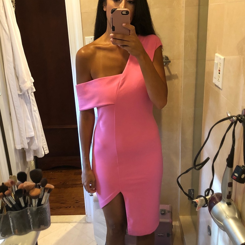 Beautiful pink one shoulder dress